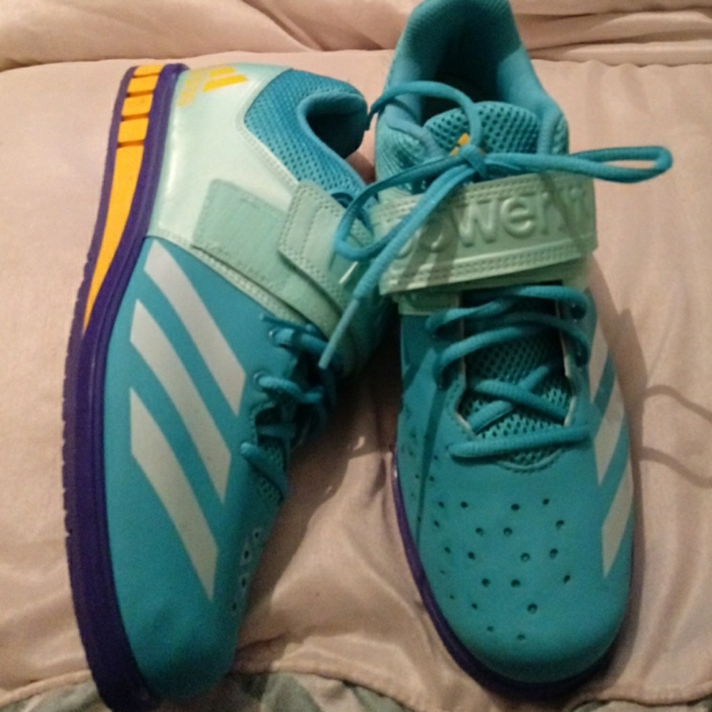 Adidas - Picture 4 of 4